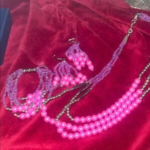 Nwt Elegant Pink Beaded Jewelry Set